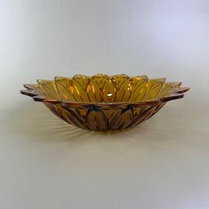 Vintage Federal Glass Petal Amber Bowl – 8" Sunflower Pressed Glass